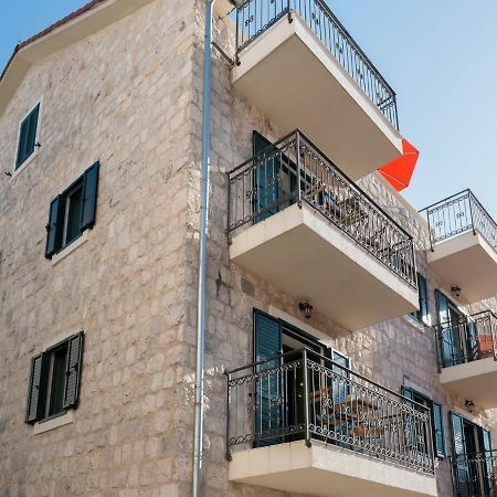 Apartments Windrose Kotor Exterior foto
