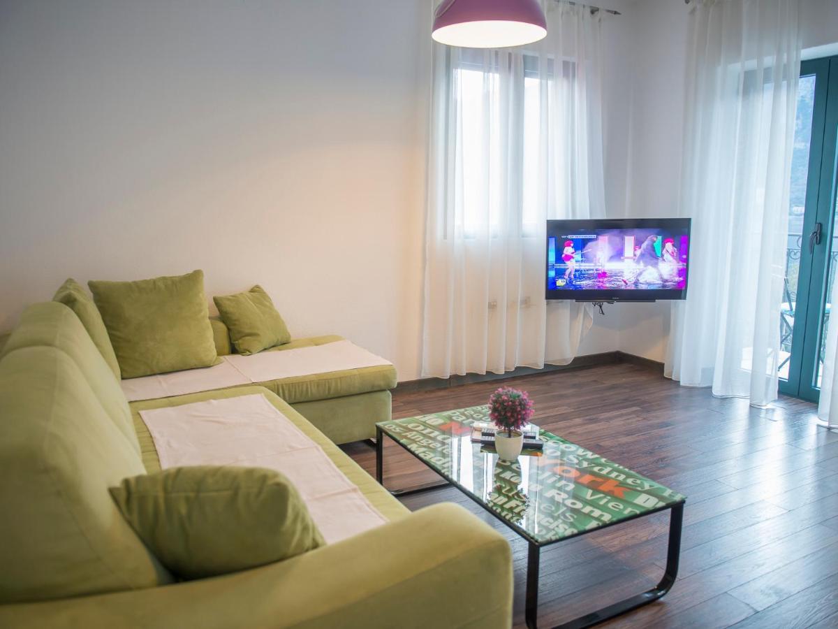 Apartments Windrose Kotor Exterior foto