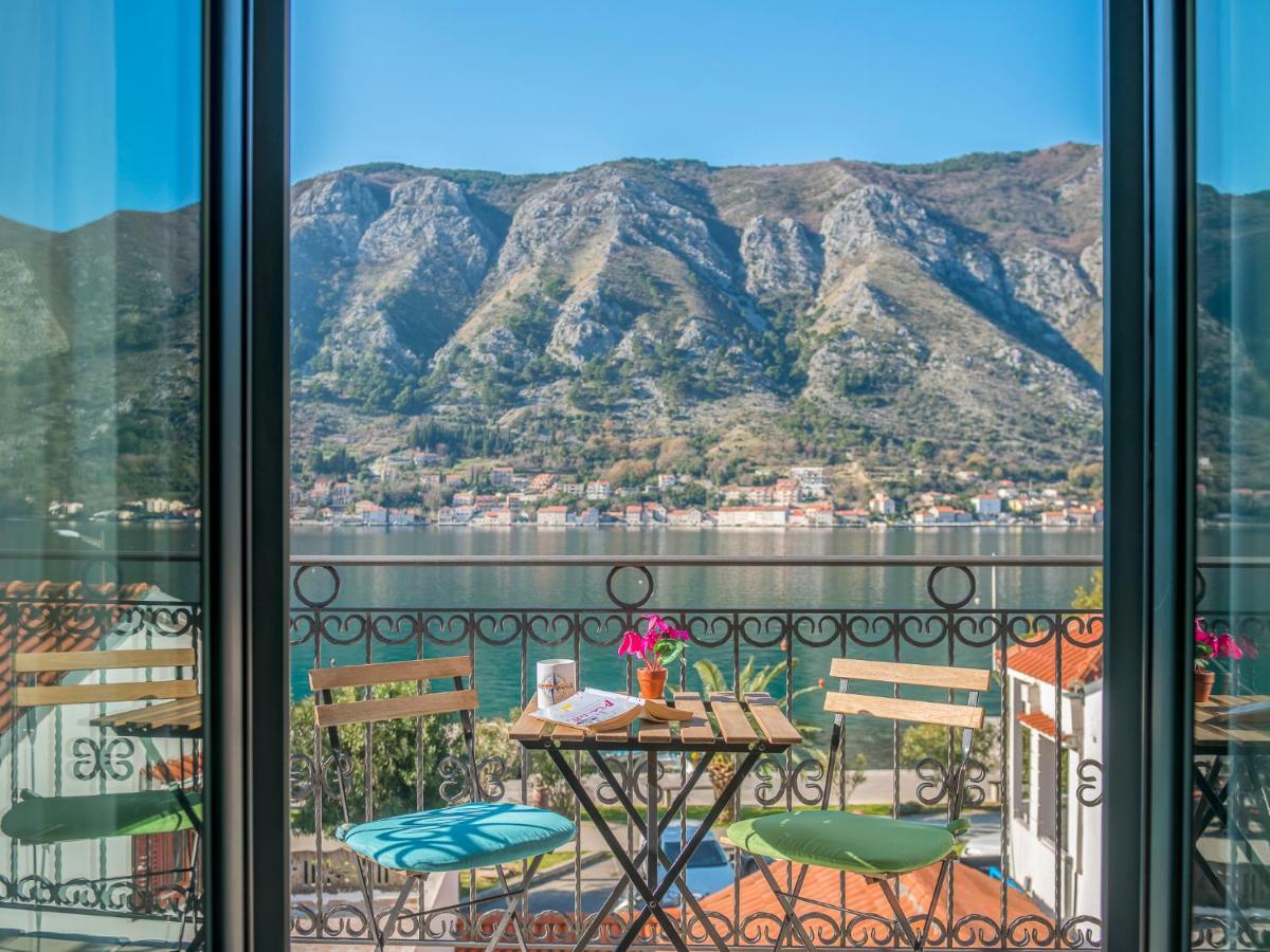 Apartments Windrose Kotor Exterior foto